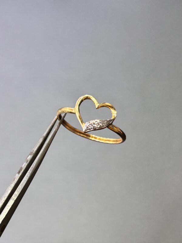 Women Heart Diamond Rings